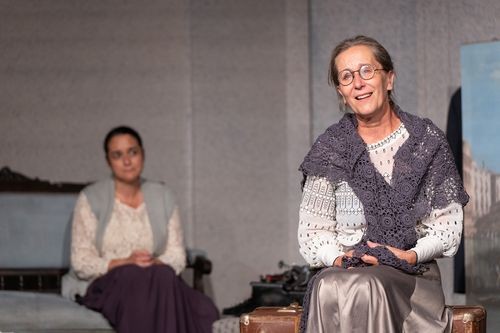 Hedry Mária: Árnyéksors Budapest